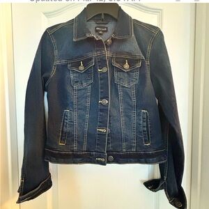 New Look Women's dark blue Denim Jacket - Blue Size Medium button front like new